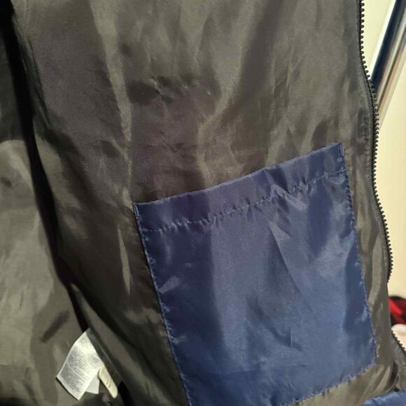 Old Navy blue puffer jacket - Picture 6 of 6